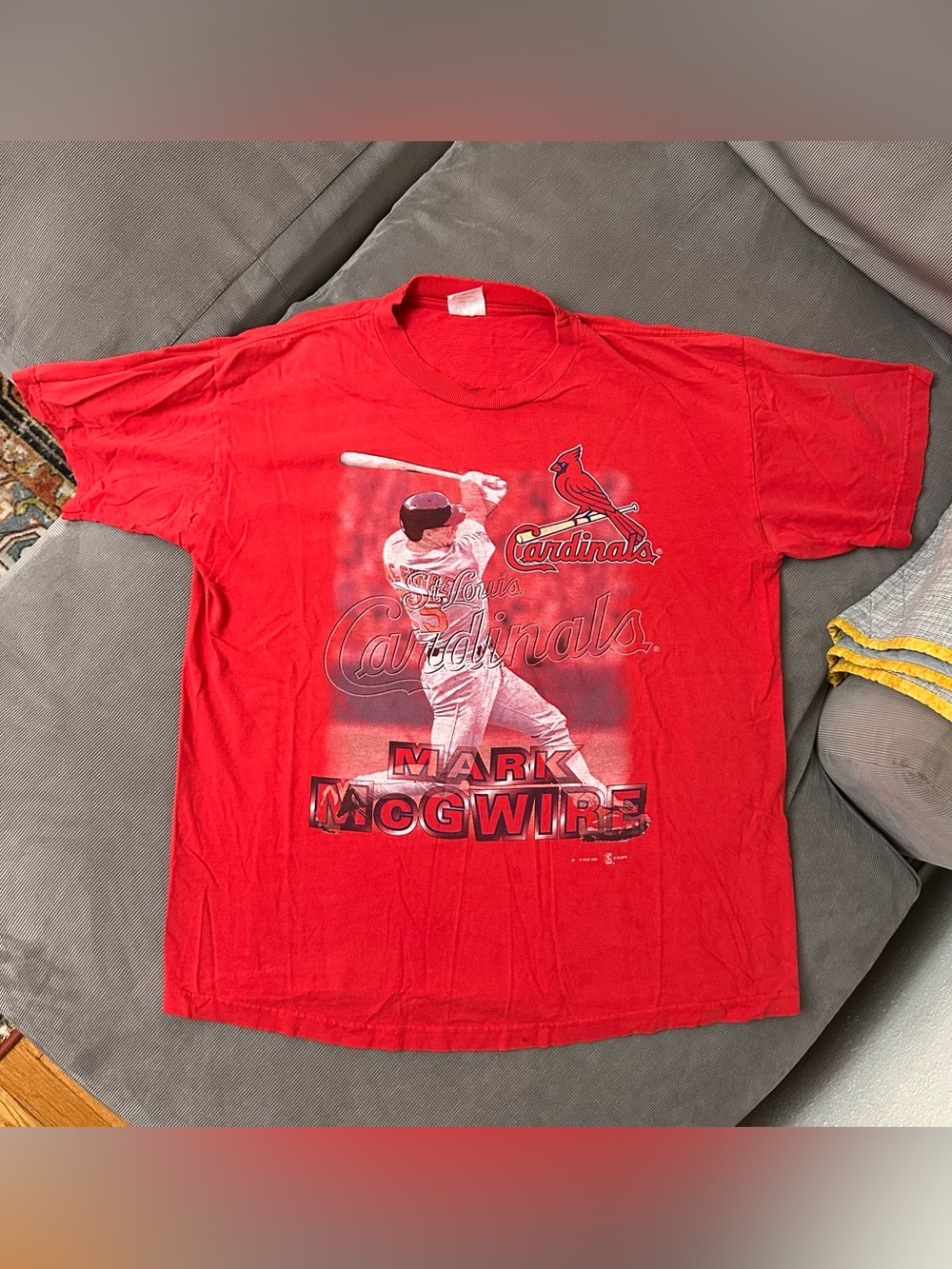 Vintage 1998 St. Louis Cardinals Mark McGwire Red Shirt XL Thrashed Distressed
